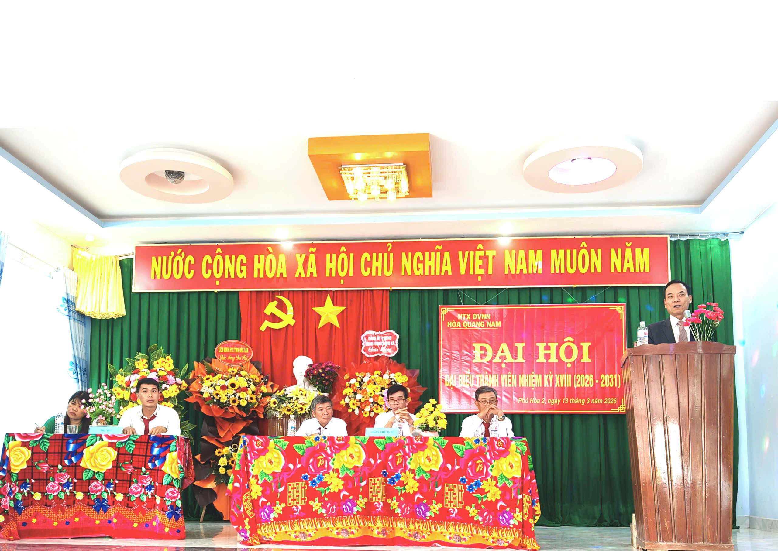 Hoa Quang Nam 10